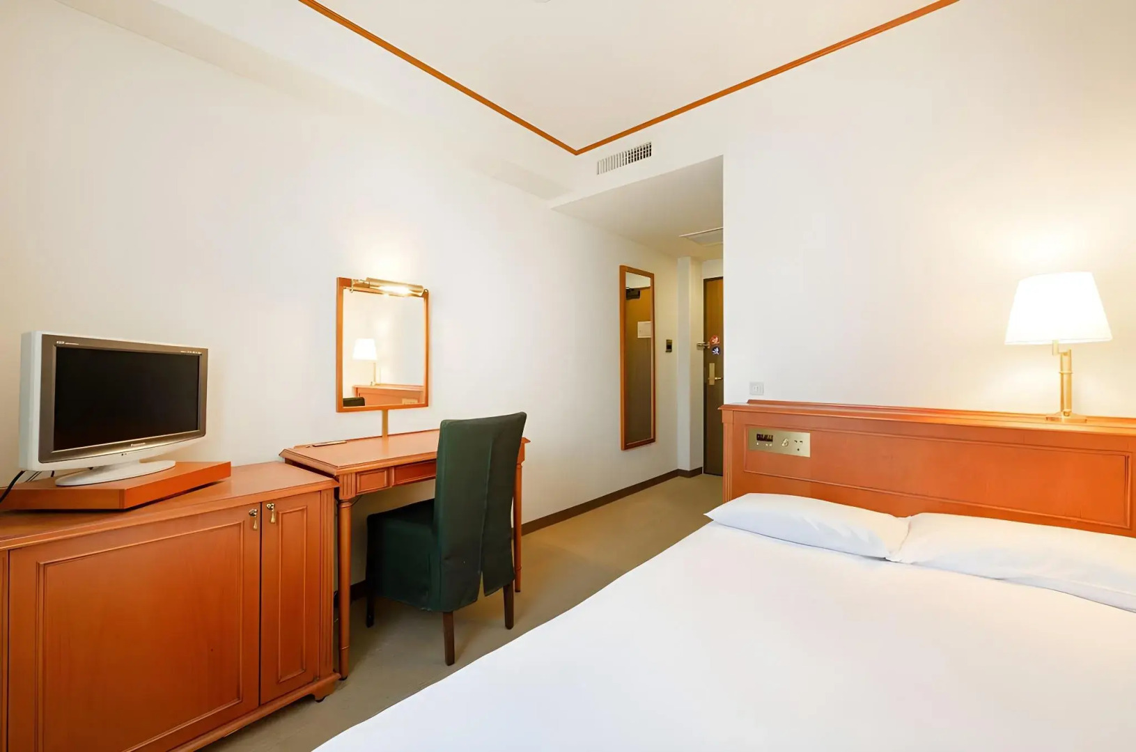 Photo - Plaza Hotel Premier