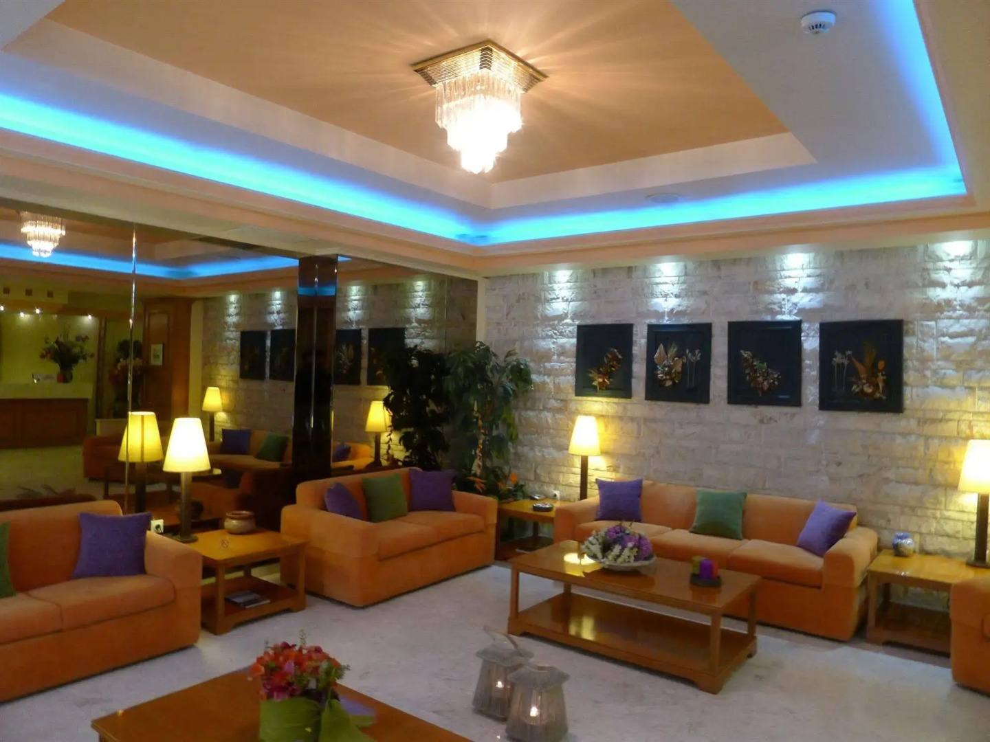 Photo - Victory Inn Hotel