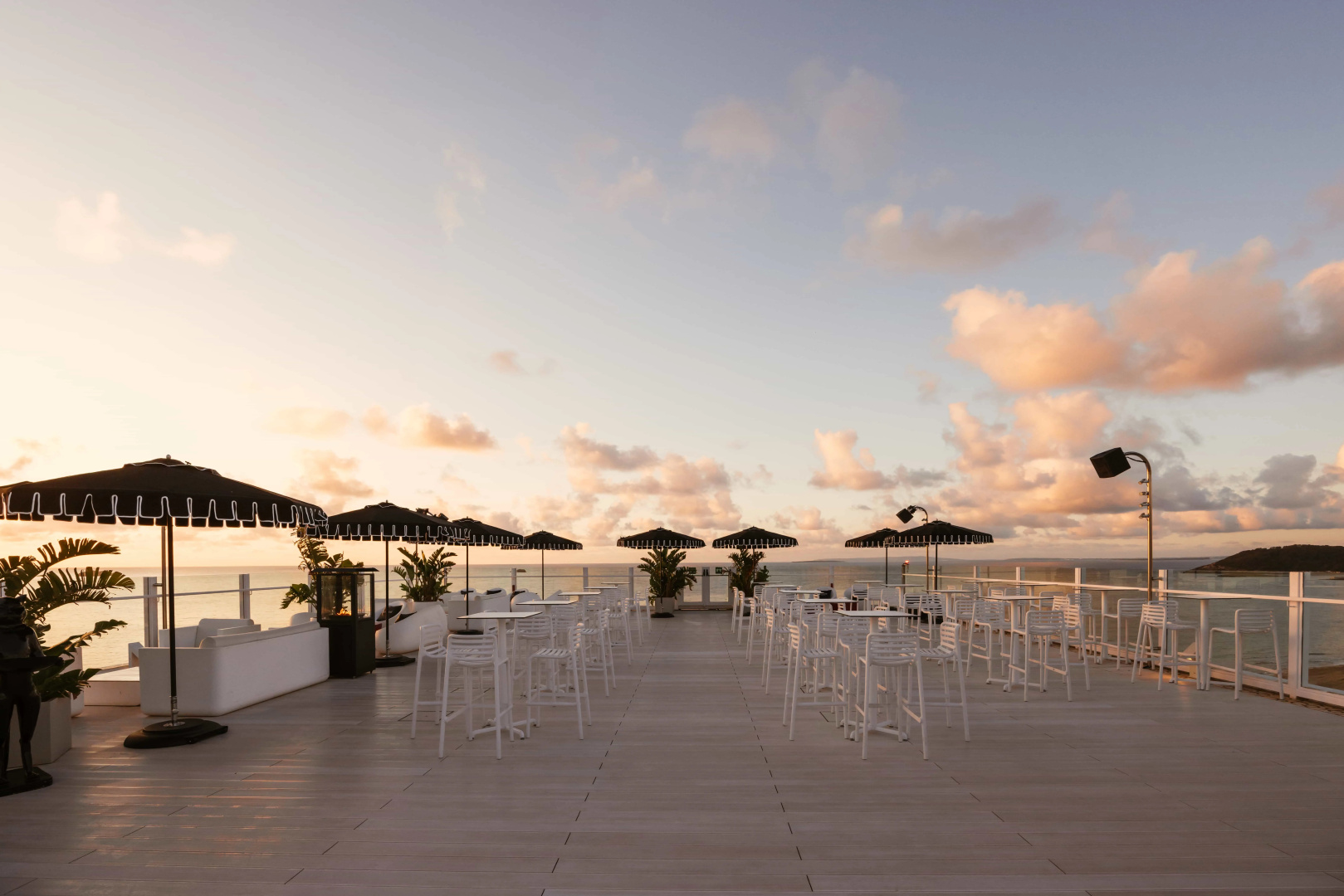 Foto - The Unexpected Ibiza Hotel - Ushuaïa Club entrance included