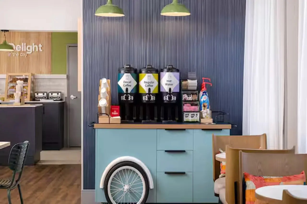 Photo - Spark by Hilton Toronto Mississauga