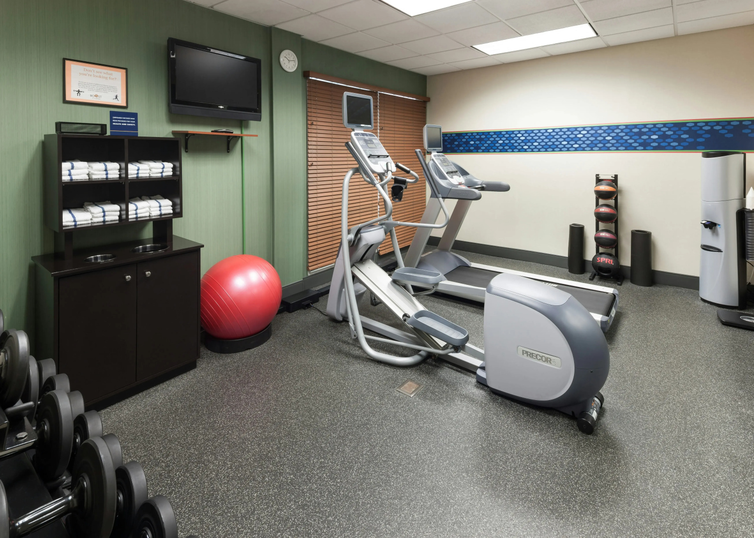 Photo - Hampton Inn & Suites Westford-Chelmsford