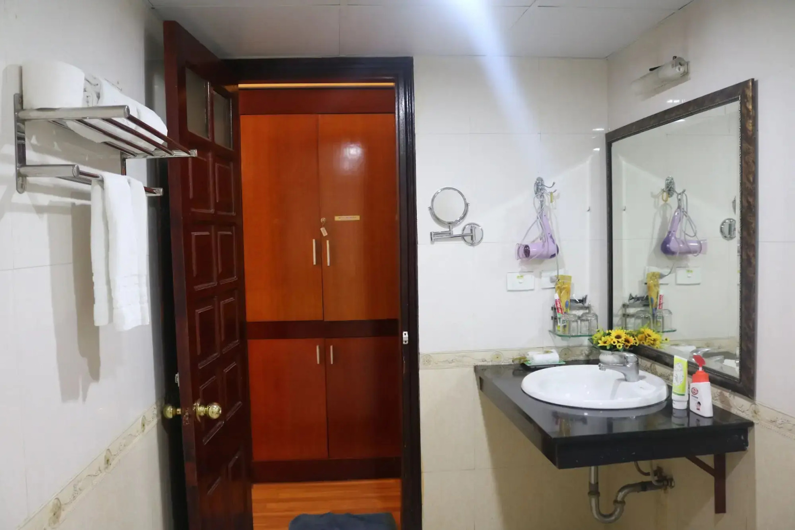 Photo - A25 Hotel - 45B Giảng Võ