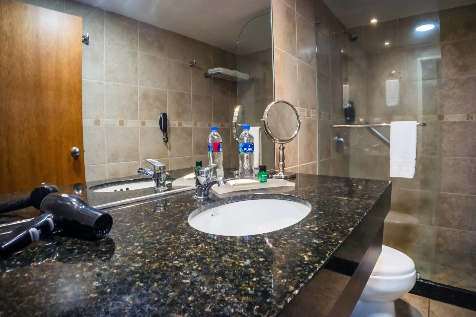 Foto - TRYP by Wyndham Guayaquil Airport