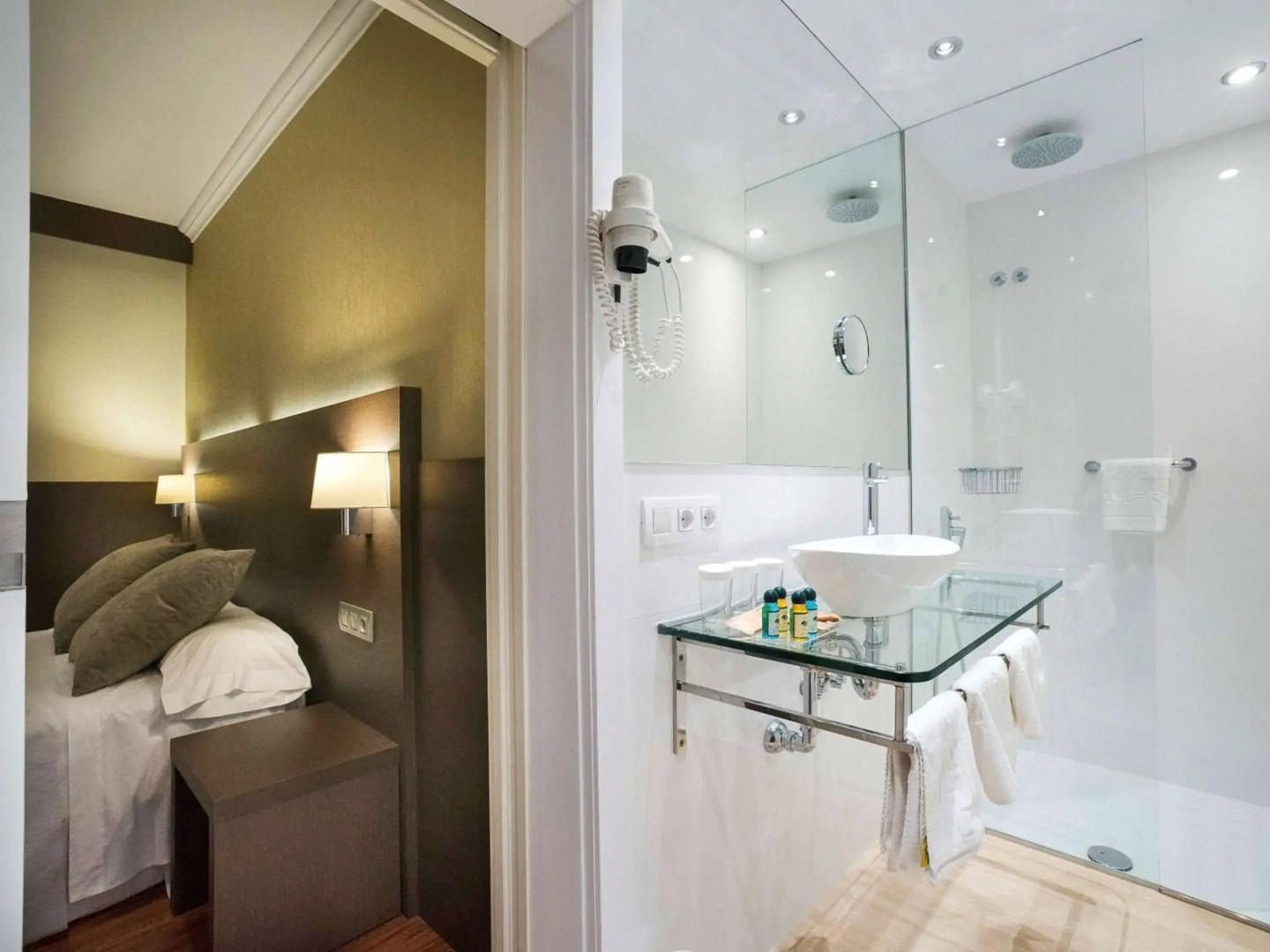 Foto - Ibis Styles Figueres Ronda
