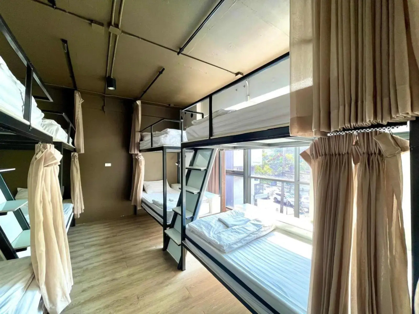 Photo - Collection O The Spades Hostel