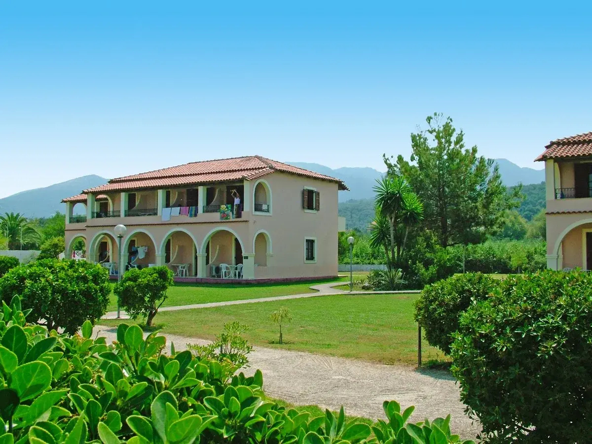 Photo - Kamari Apartments