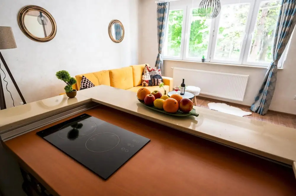 Design Studio Apartment Near the Center