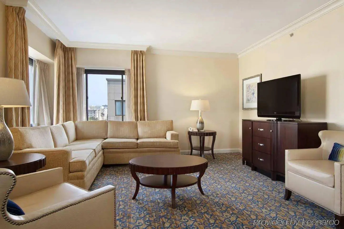 Photo - Capital Hilton