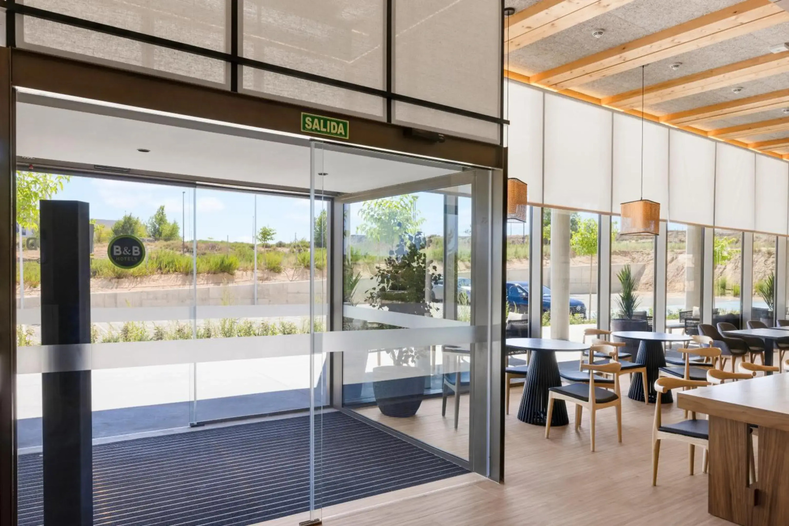 Photo - B&B HOTEL Madrid Tres Cantos