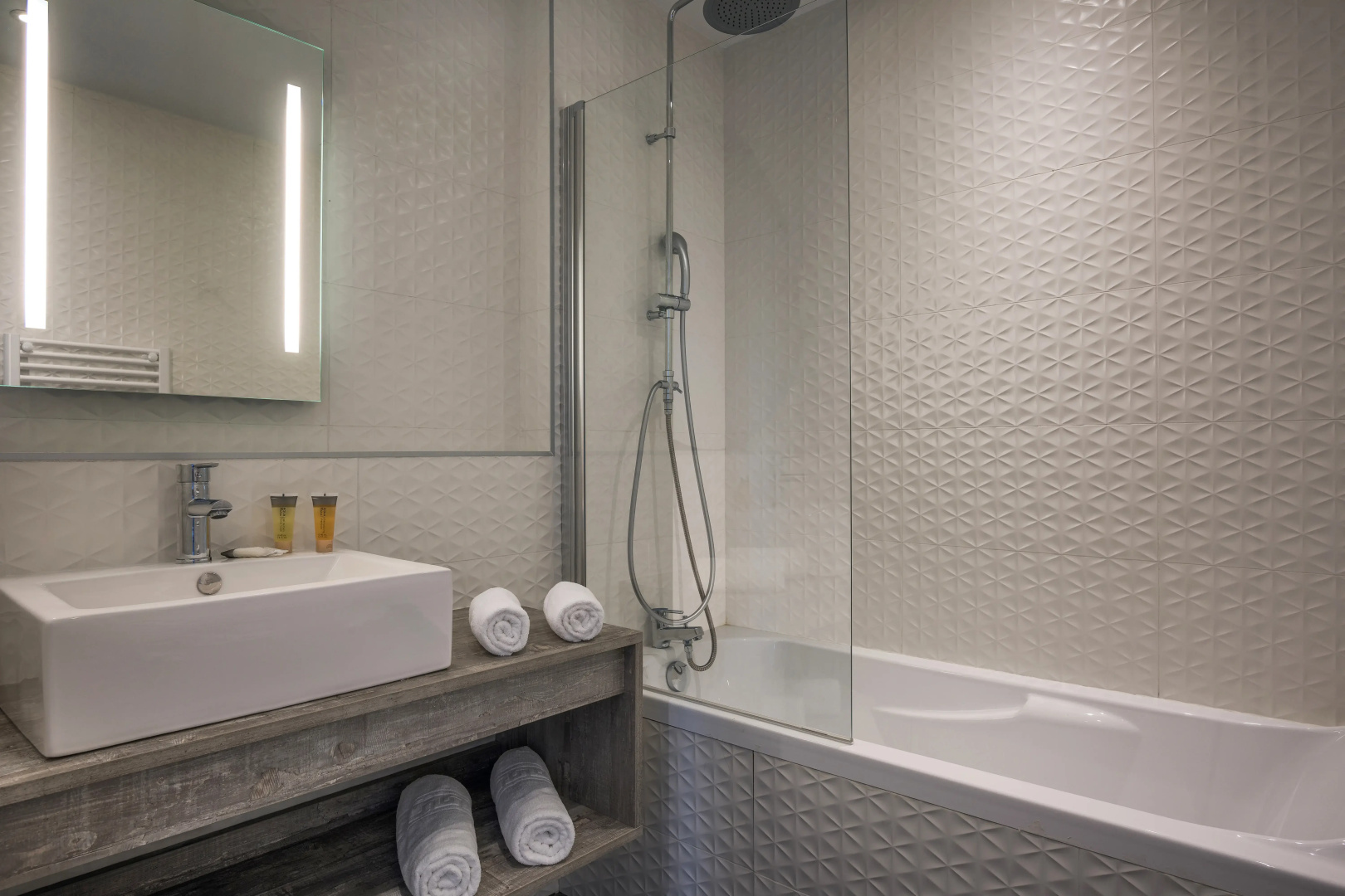 Photo - SOWELL HOTELS Les Chevaliers