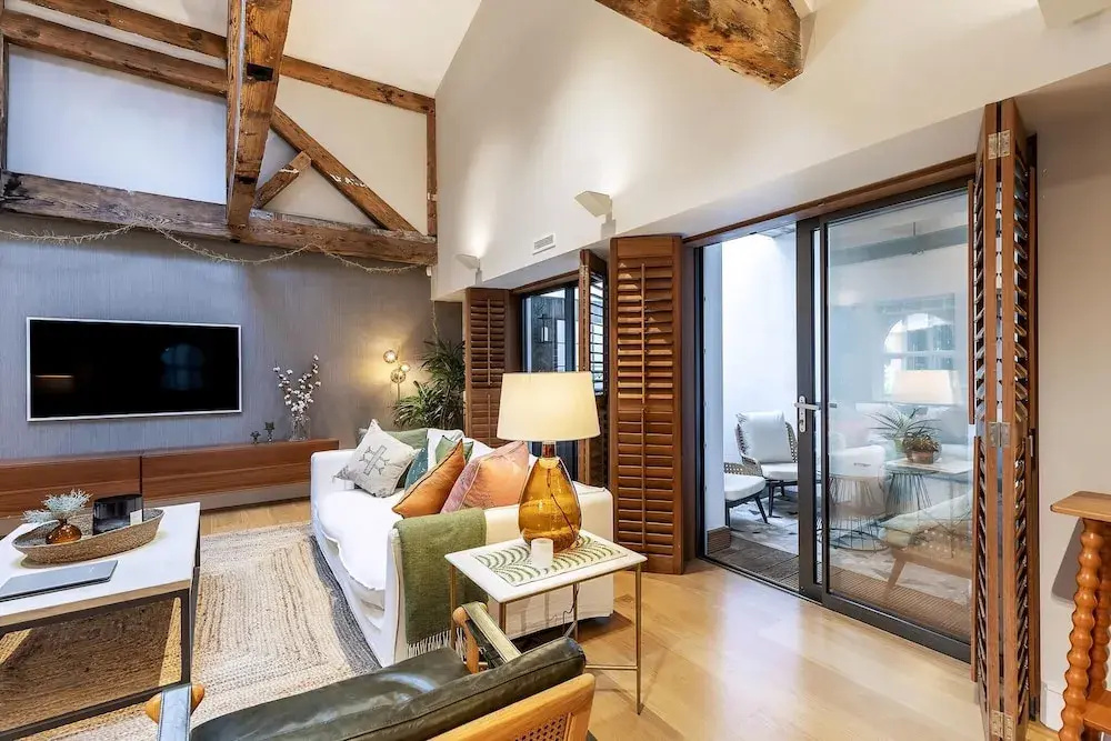 Foto - Pepys House: A Modern Touch of History