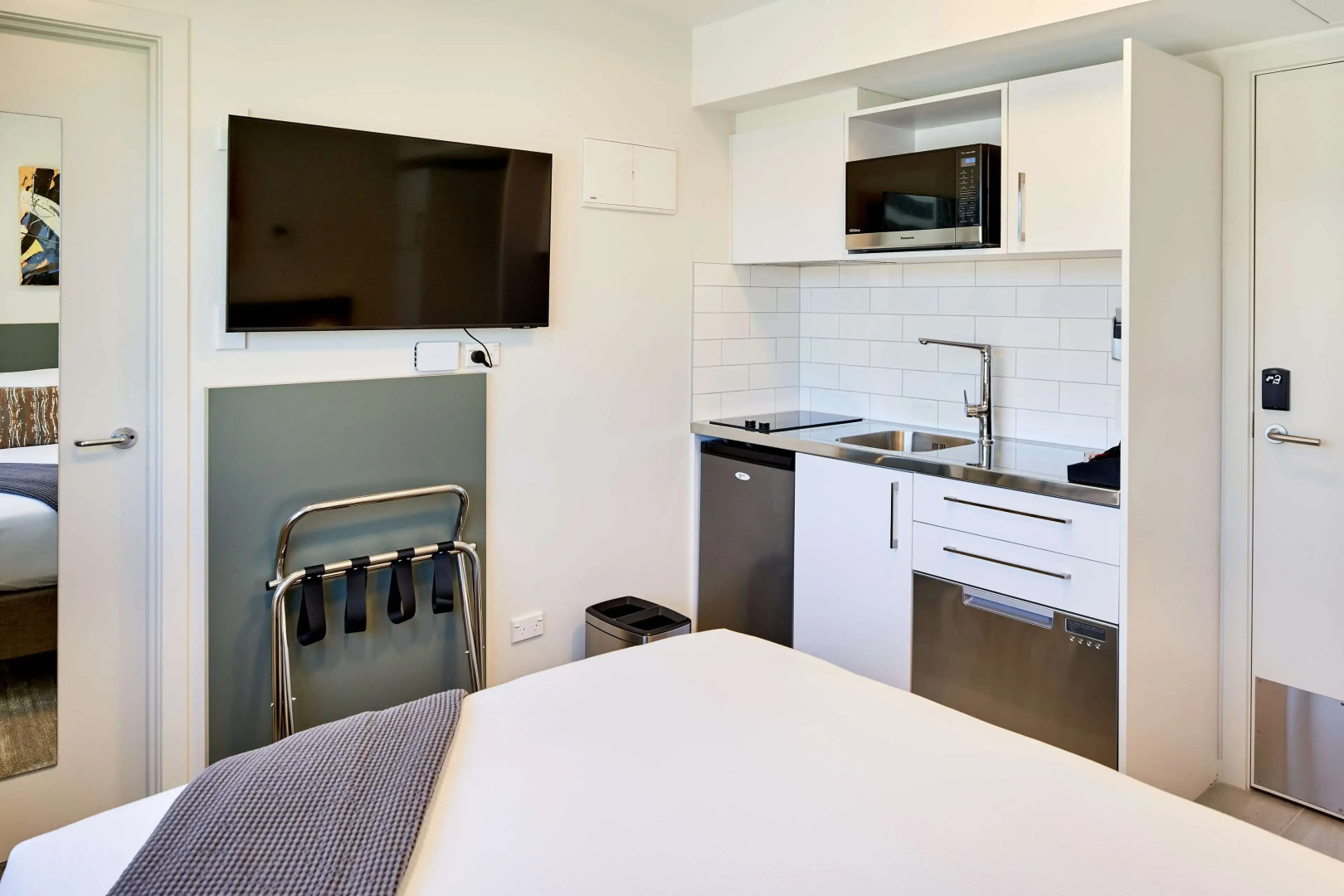 Photo - Sojourn Apartment Hotel - Ghuznee