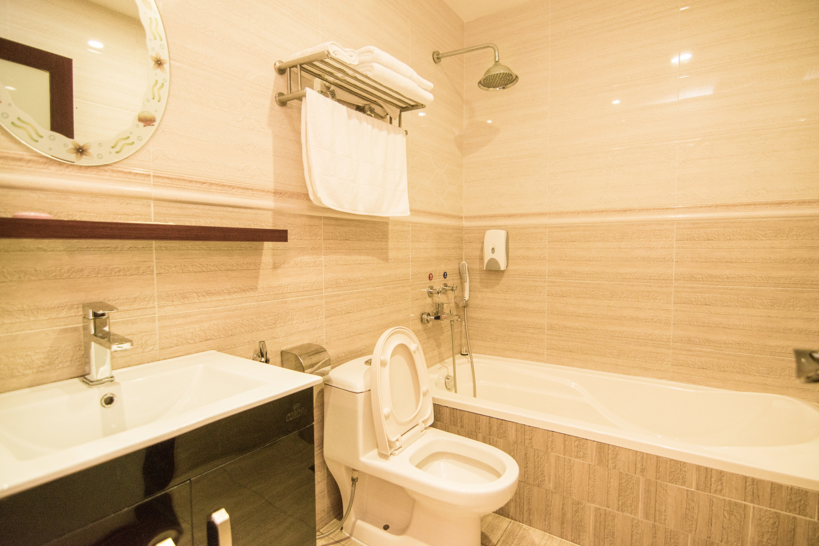 Foto - Suwara Hotel