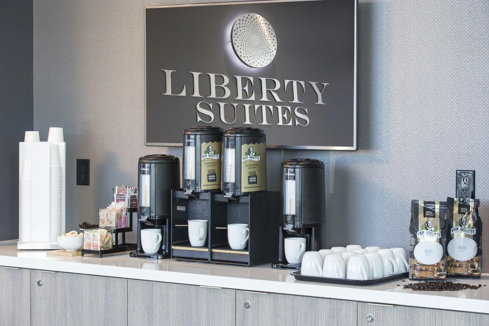 Foto - Liberty Suites Hotel
