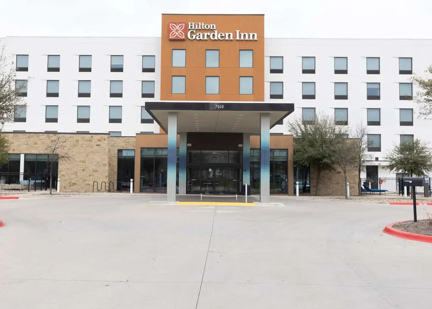 Photo - Hilton Garden Inn Austin Airport