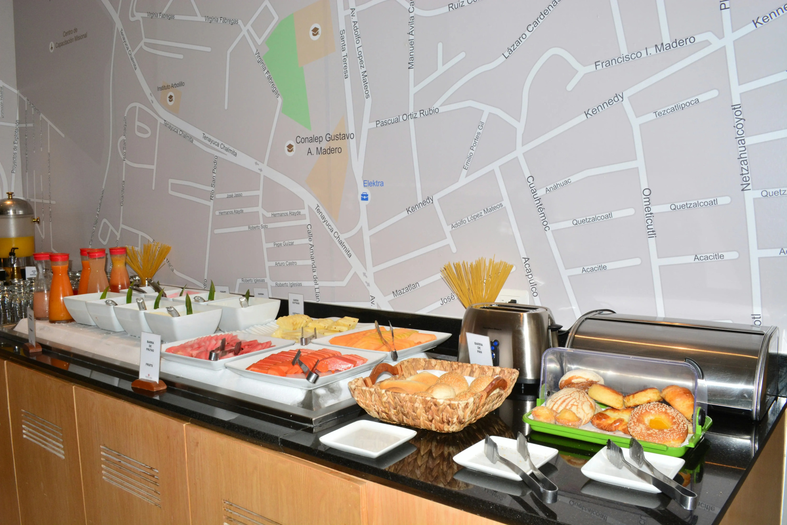Photo - Fiesta Inn Tlalnepantla