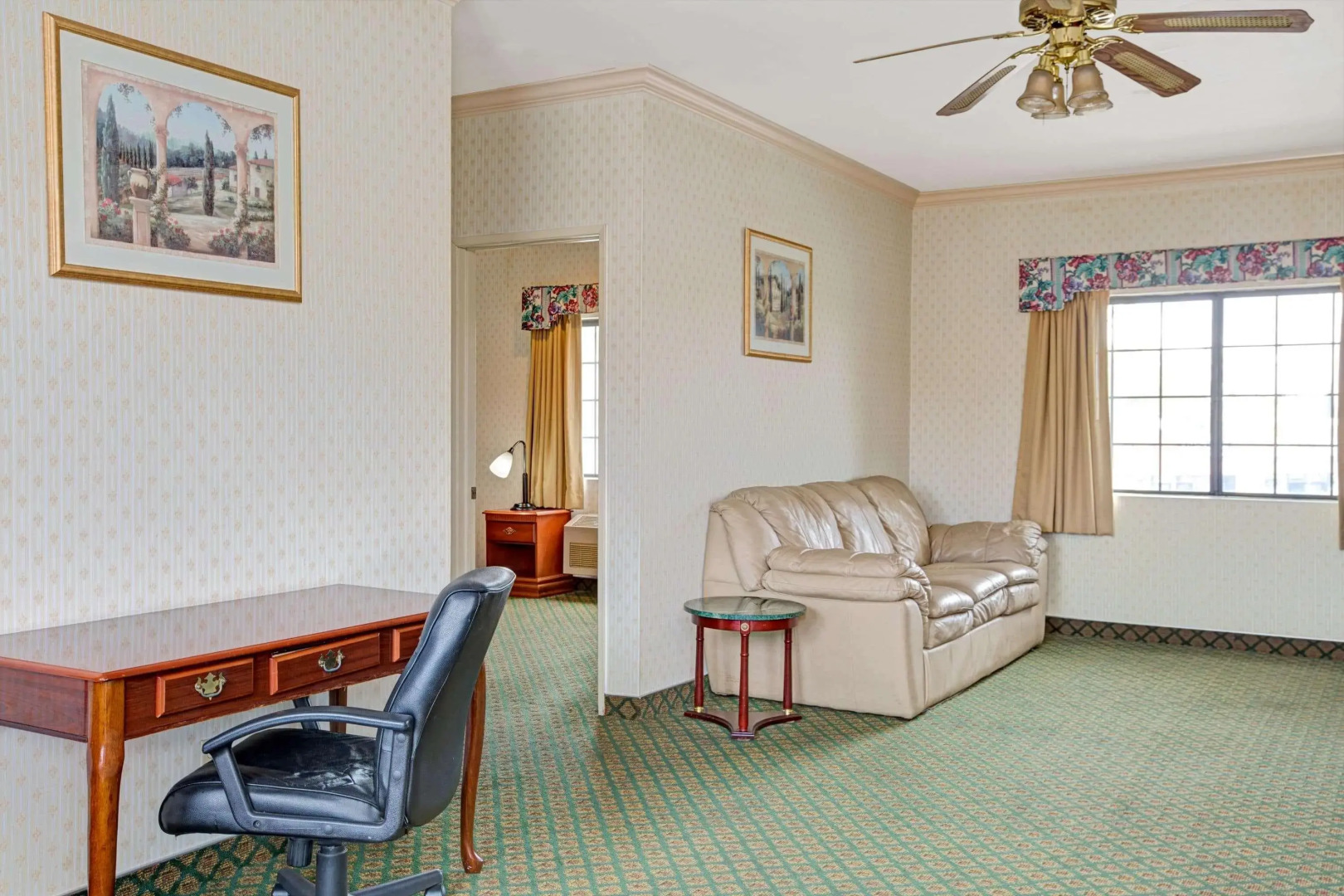 Photo - Travelodge by Wyndham Lynwood