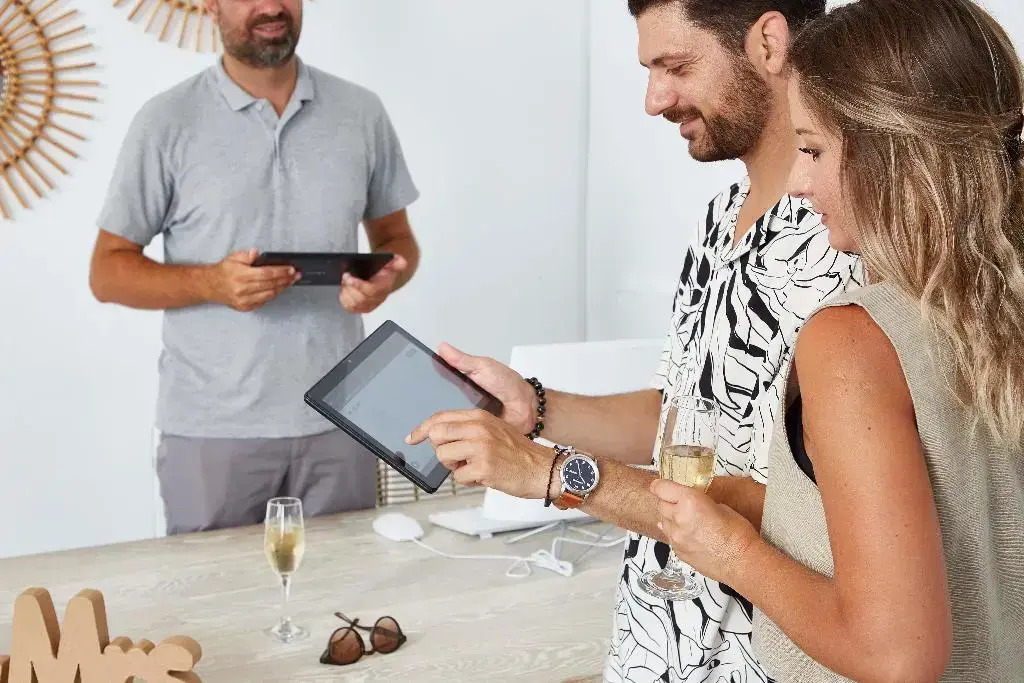 Photo - Mr and Mrs White Oia - Santorini