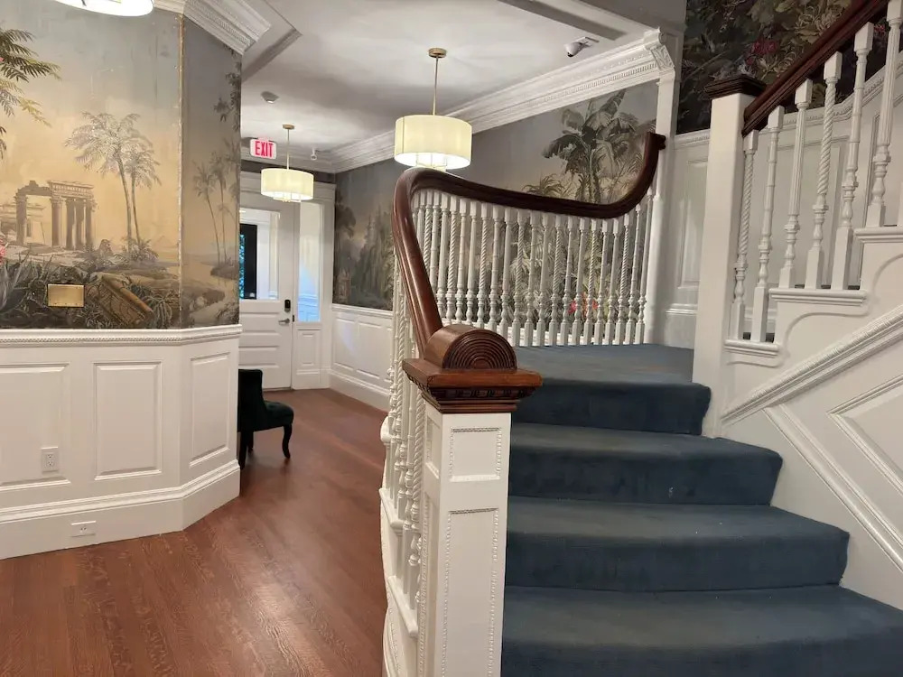 Photo - Charlesgate Suites