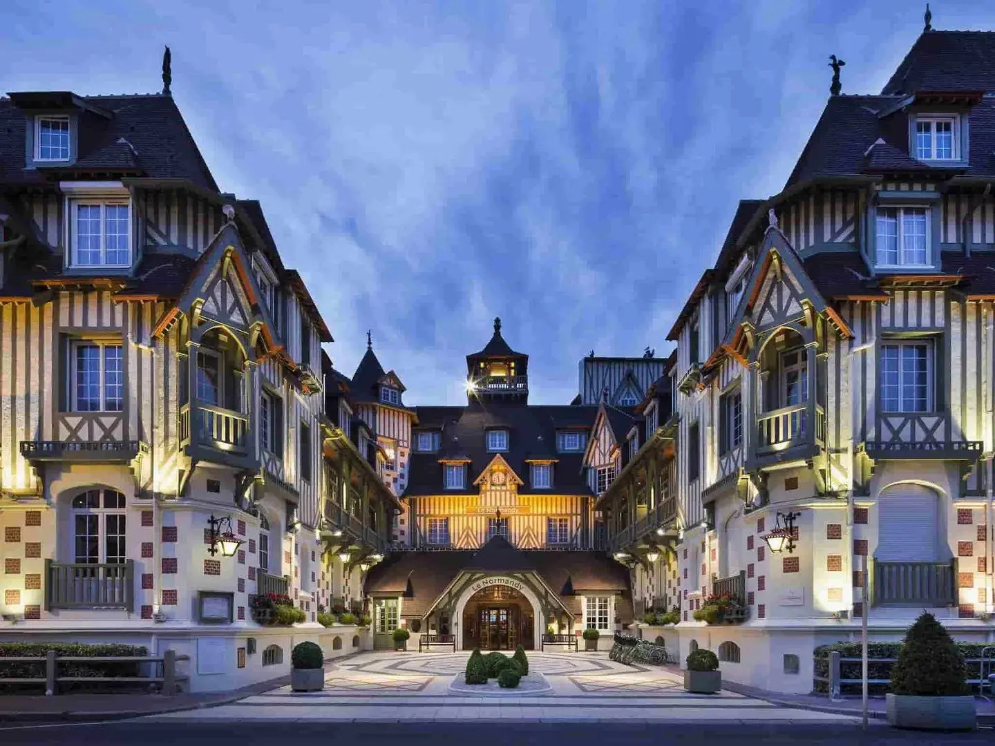 Foto - Hôtel Barrière Le Normandy