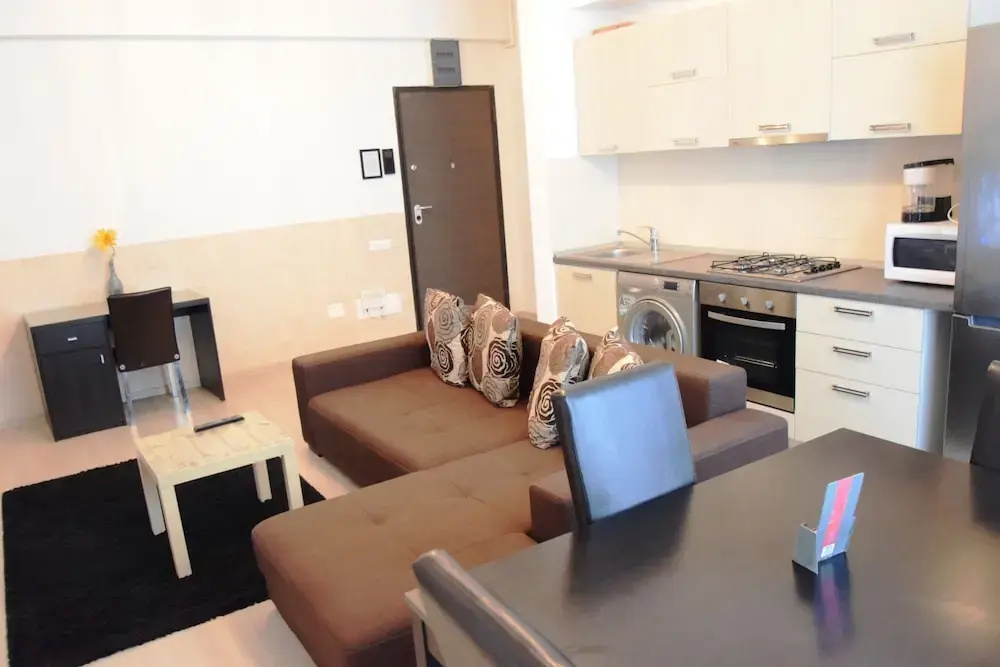 Photo - Uptown Residence Apartments