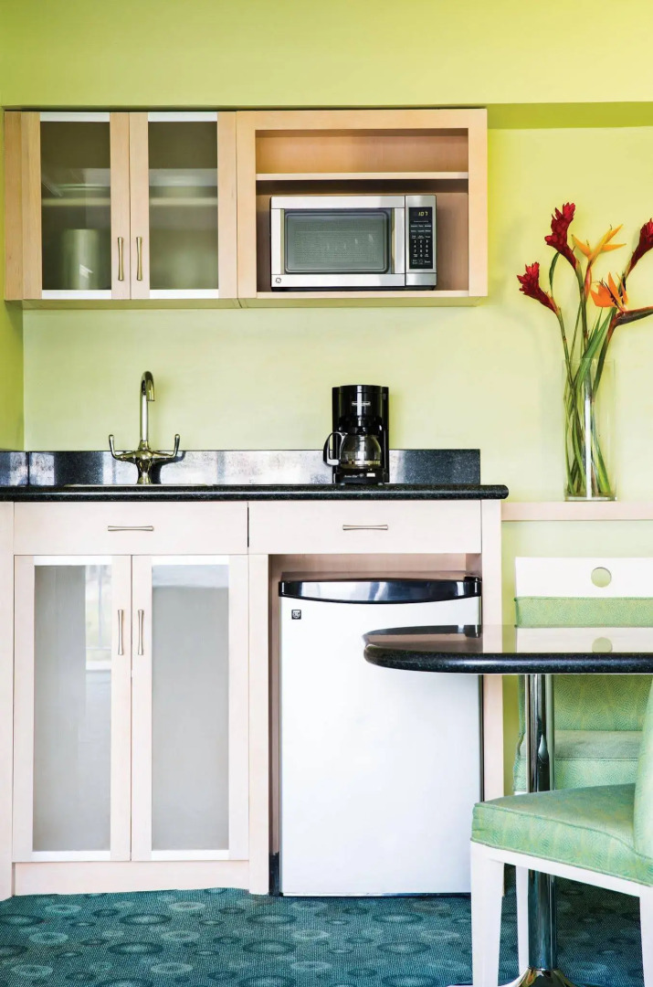 Photo - Coconut Waikiki Hotel