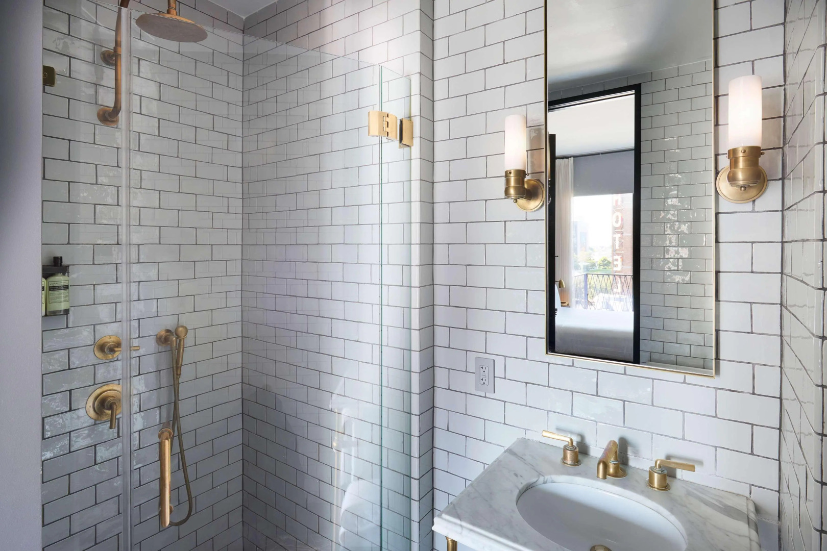 Photo - Arlo Williamsburg