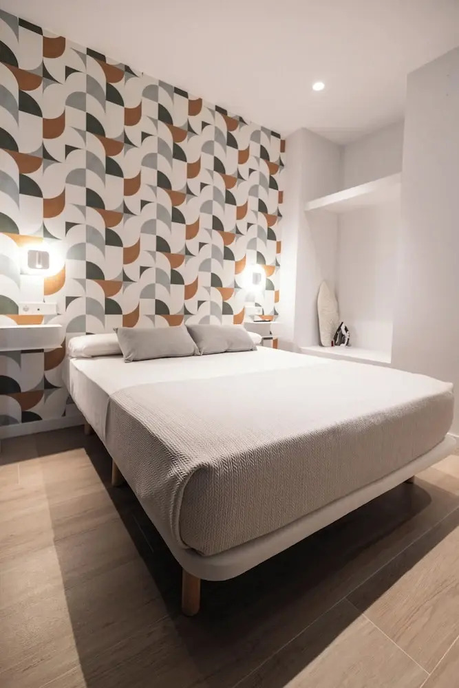 Photo - Yard Patraix by Concept Flats