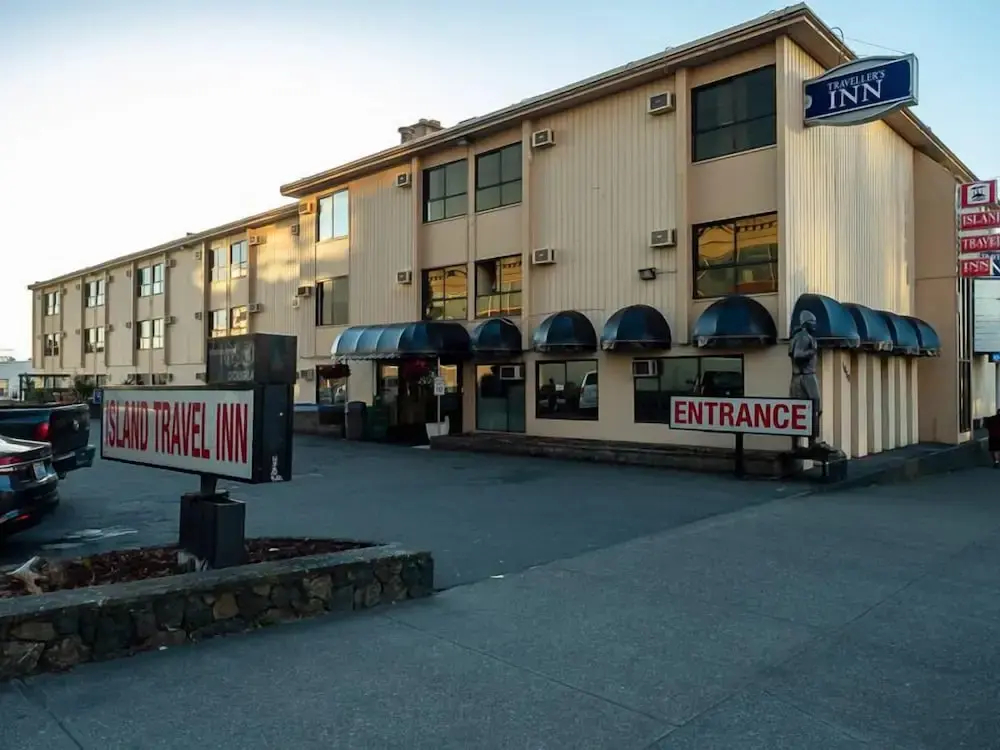 Photo - Island Travel Inn