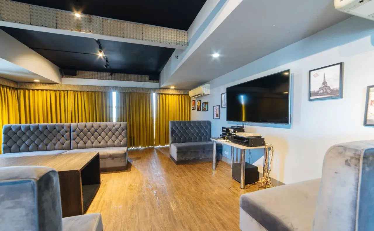 Foto - RedDoorz Premium @ West Avenue Quezon City