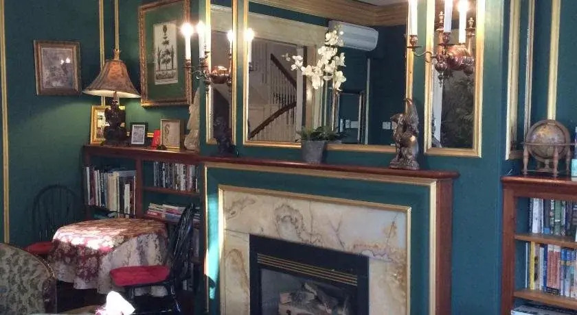 Photo - Charlesgate Suites