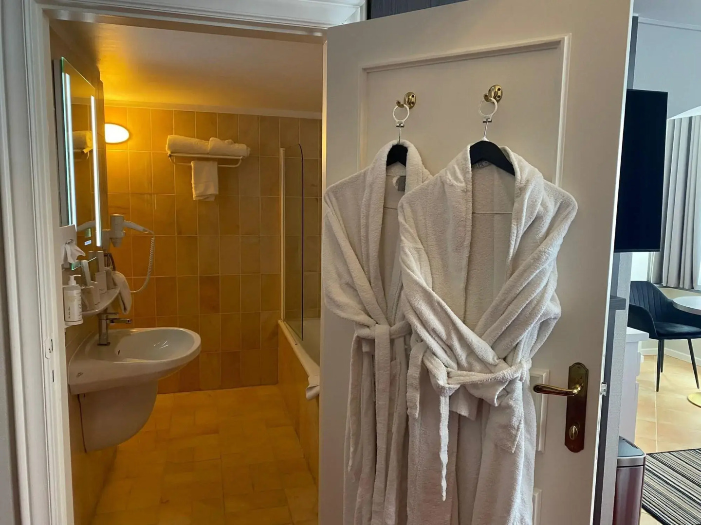 Photo - La Bourse Hotel