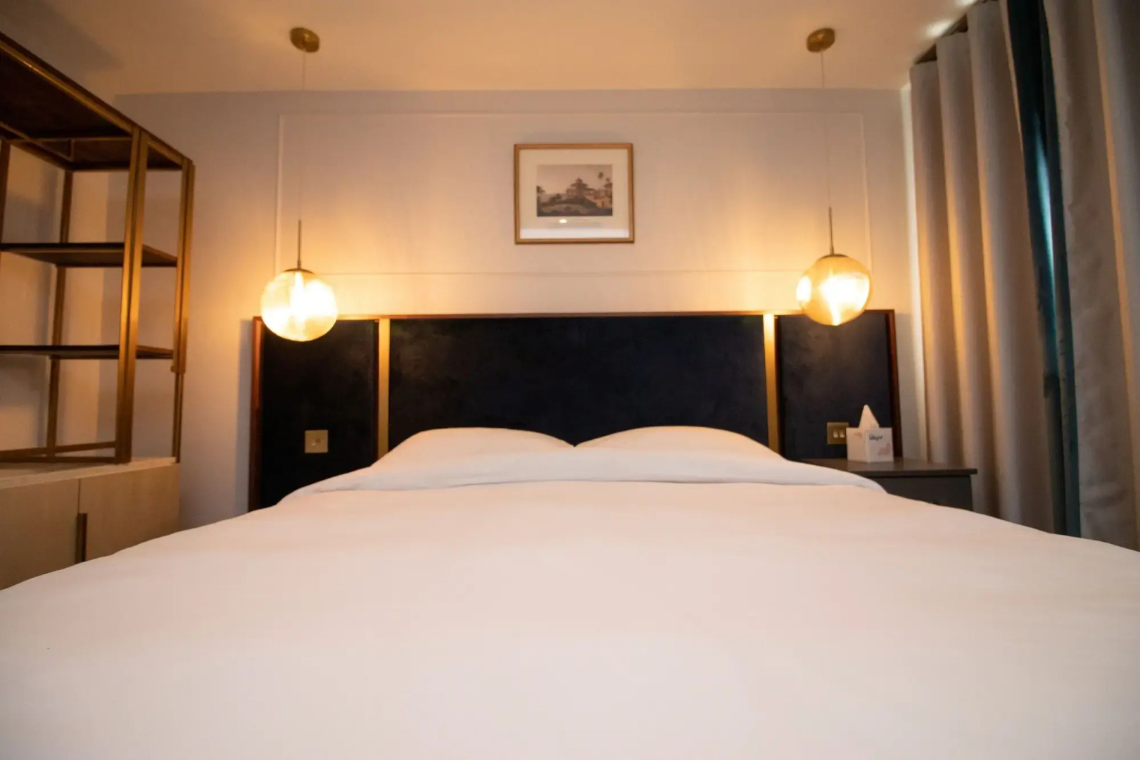 Foto - Three Falcons