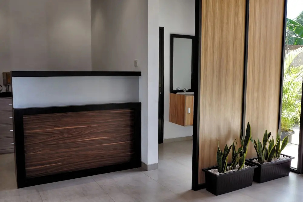 Guest House 555 NKI