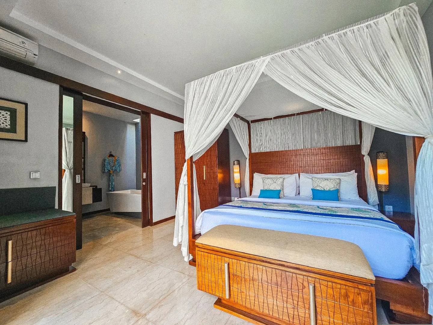 Foto - Seminyak Icon - by Karaniya Experience - CHSE certified