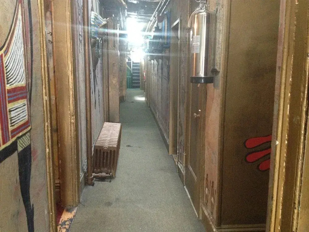 Foto - Carlton Arms Hotel