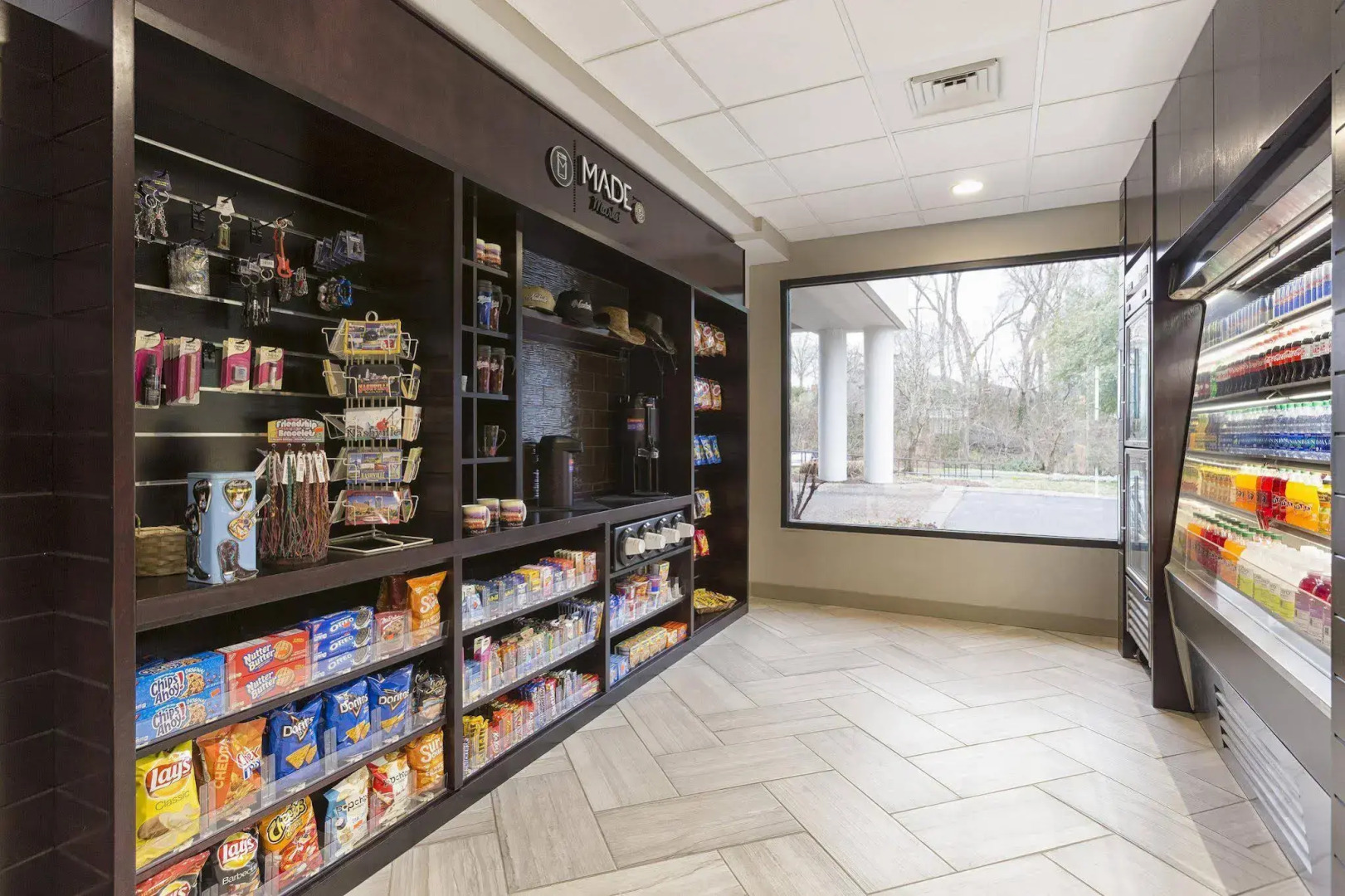 Photo - DoubleTree Suites by Hilton Nashville Airport