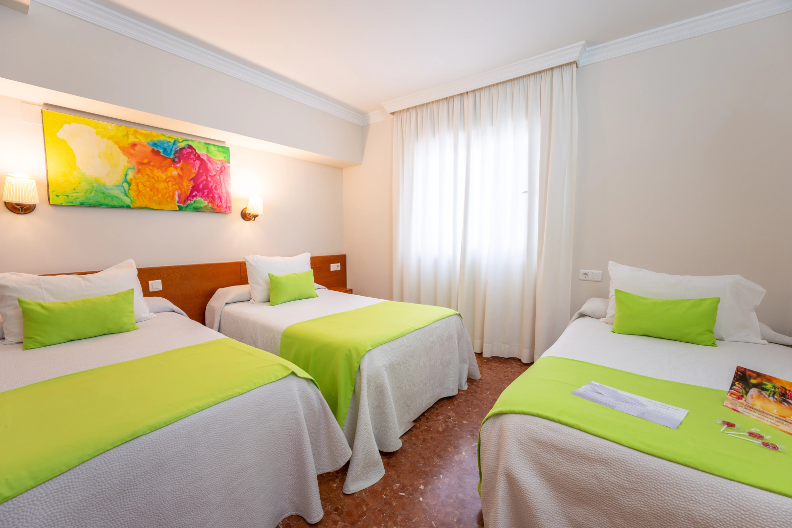 Photo - Hotel Romerito