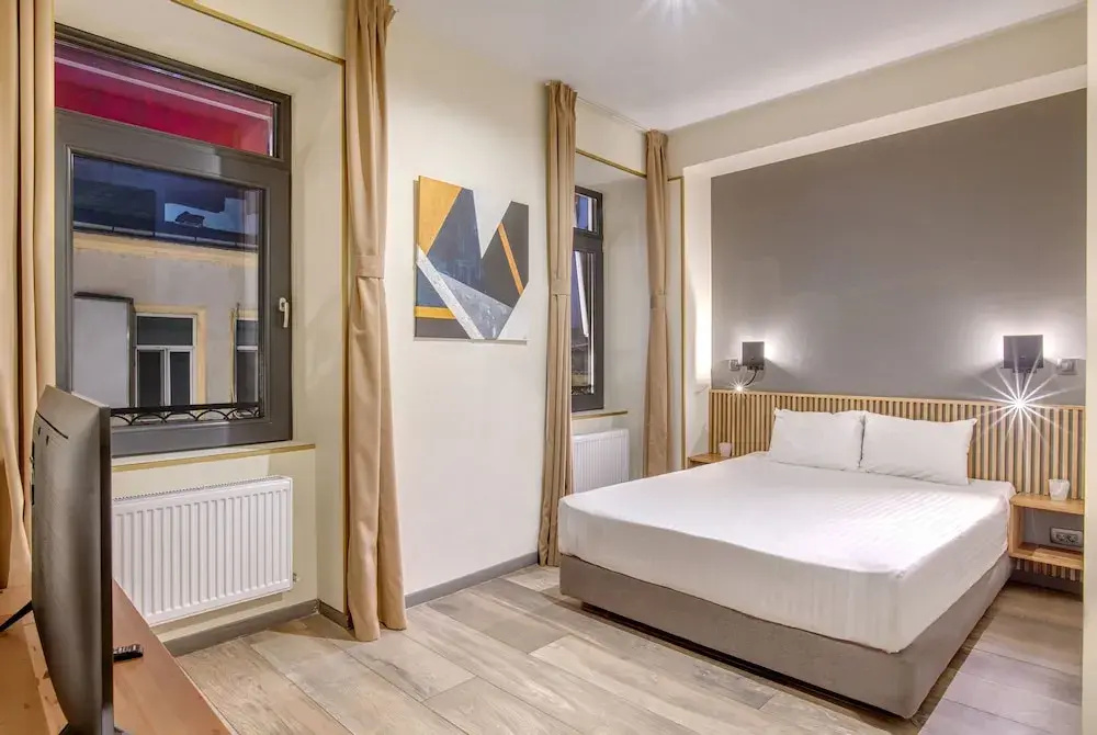 Photo - Hotel Forty One Bucharest