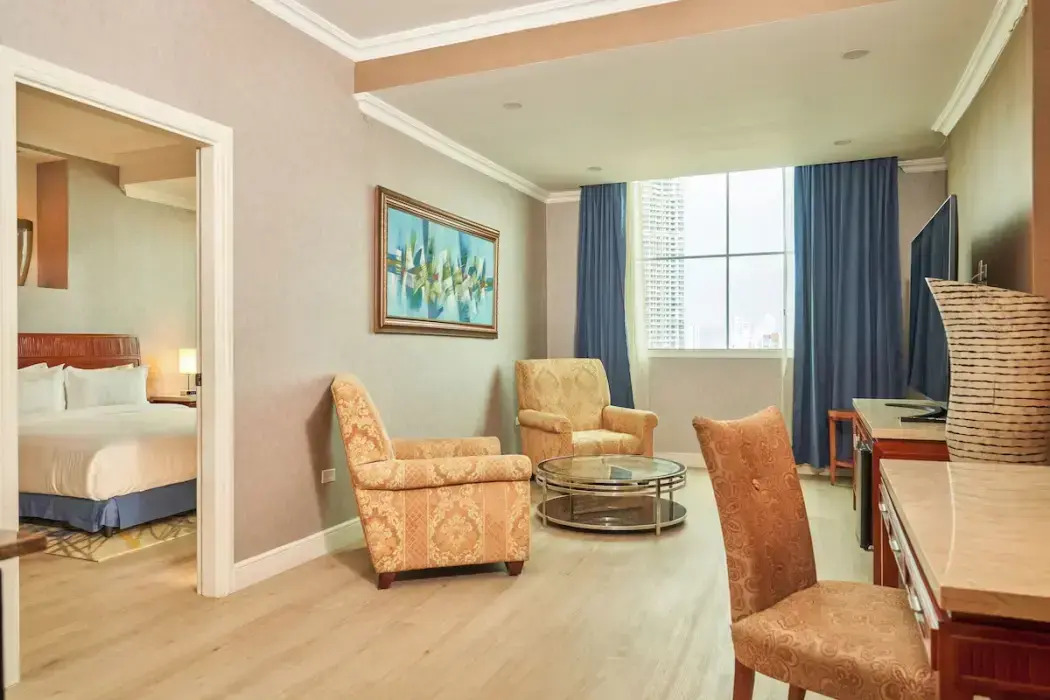 Photo - Waymore Hotel Spa & Casino