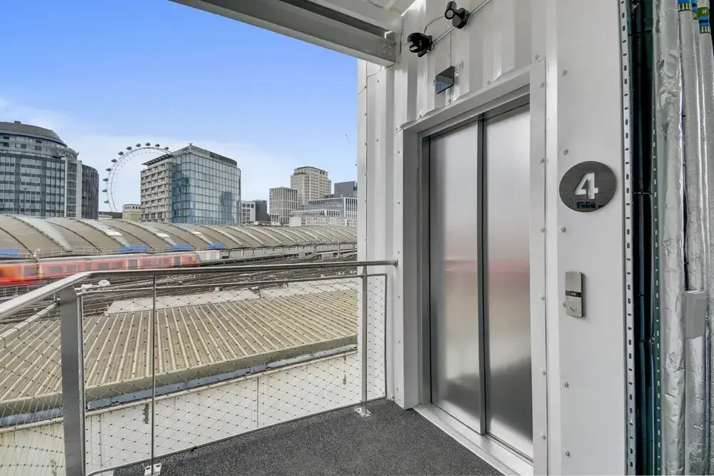 Foto - Stow Away Waterloo