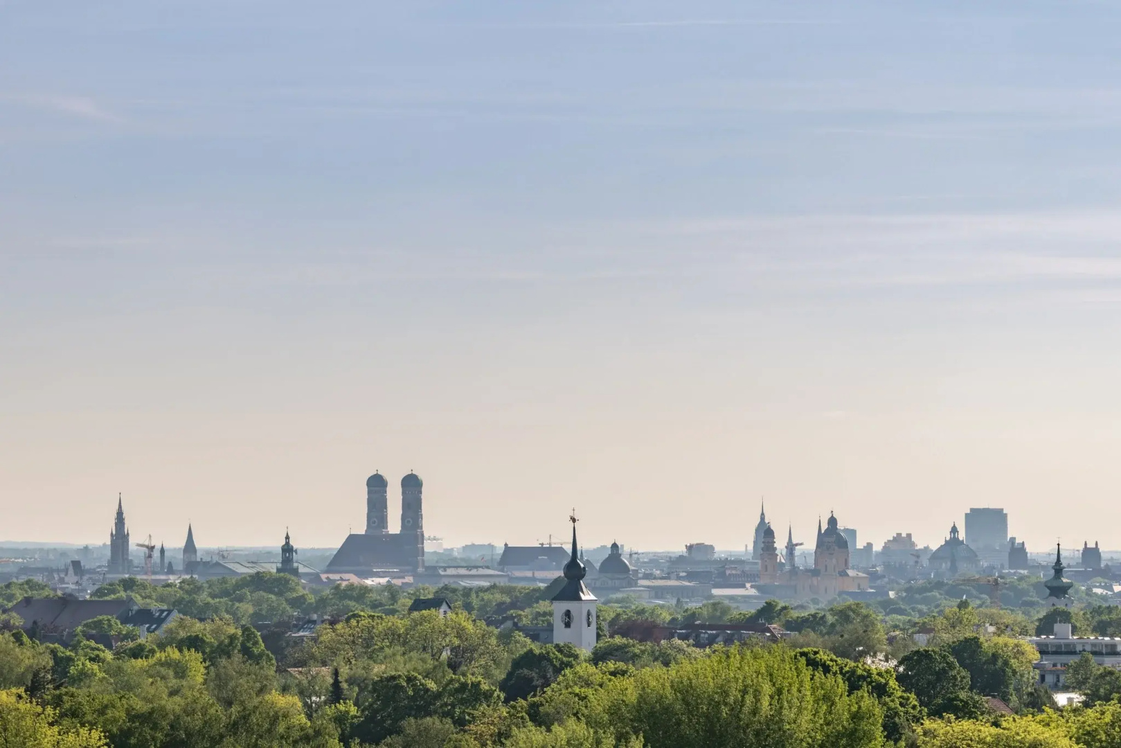 Photo - Four Points by Sheraton Munich Arabellapark