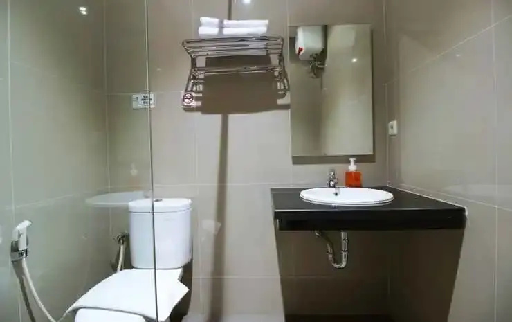 Photo - Altona Hotel