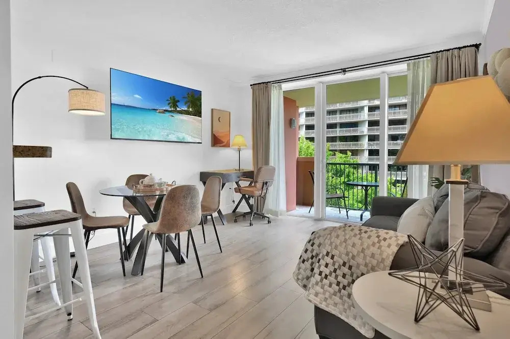 Foto - Serene Cozy Retreat with Balcony Free Parking