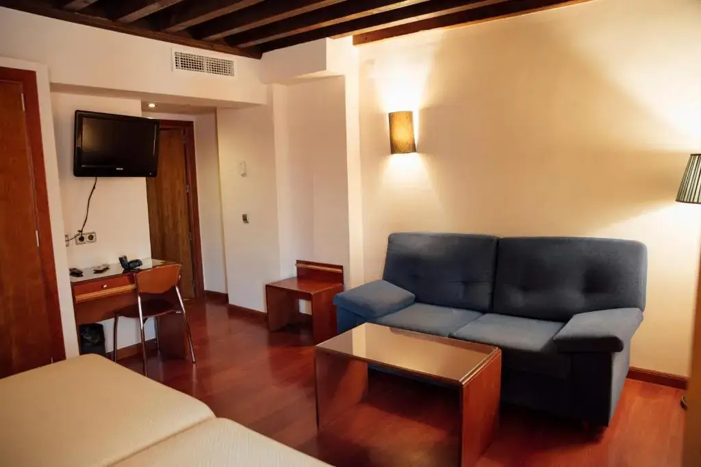 Photo - Hotel Santa Isabel