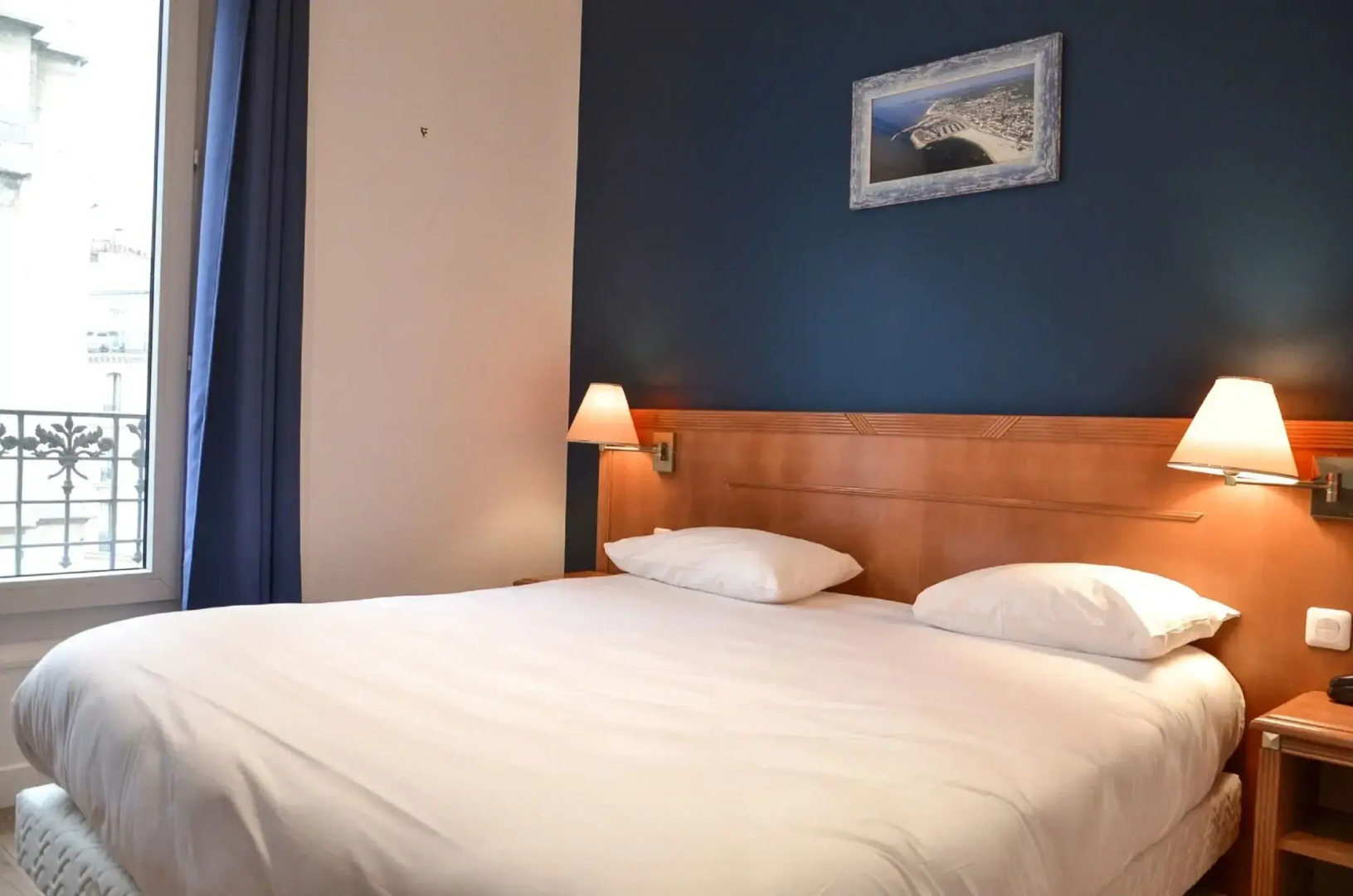 Photo - Hôtel De La Perdrix Rouge