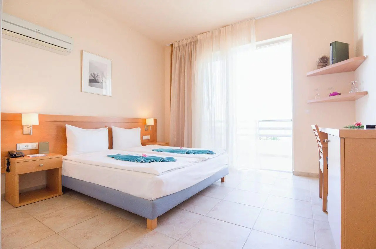 Rocrita Lifestyle Beach Resort