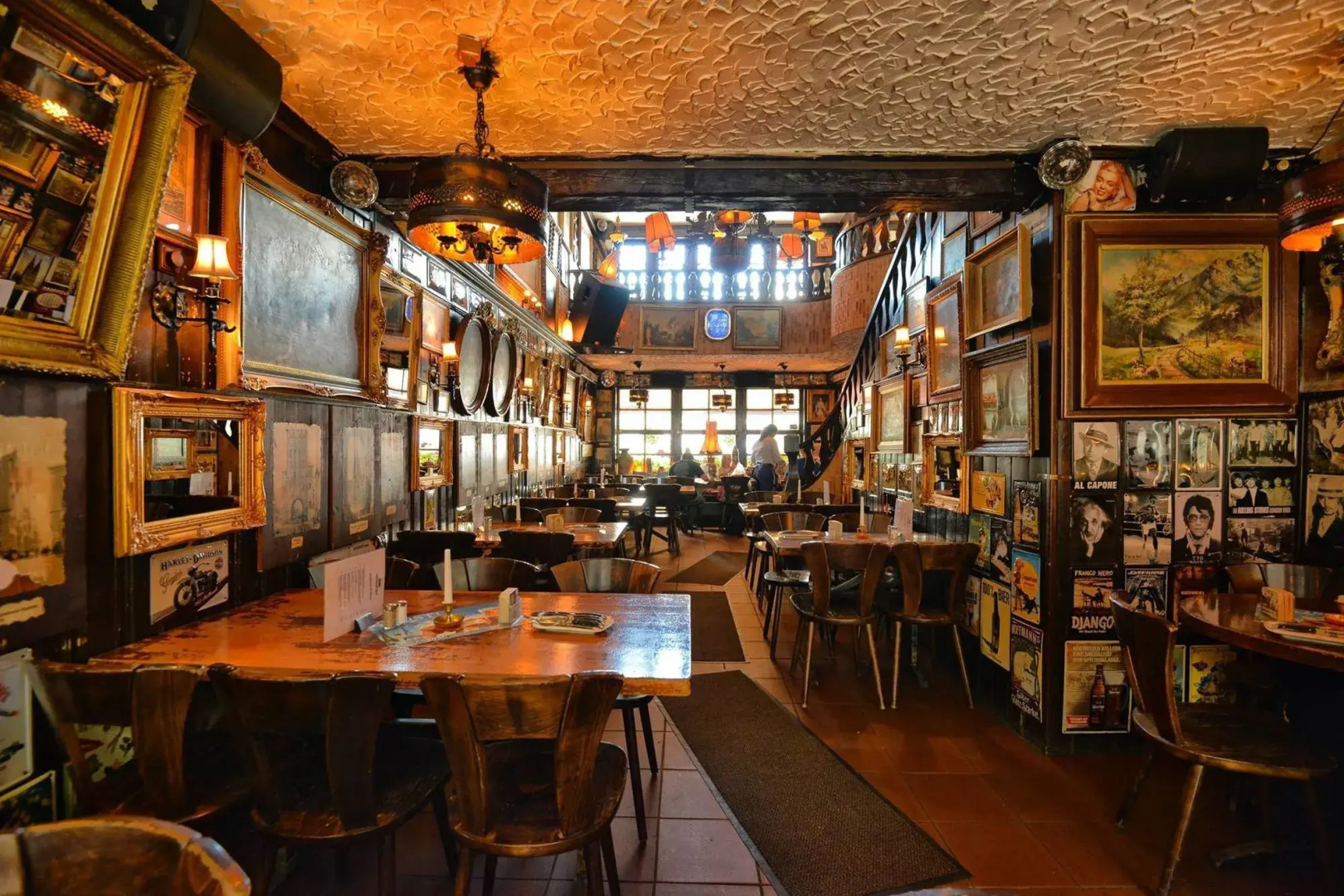 Photo - Lowenbräu Köln Hotel & Restaurant