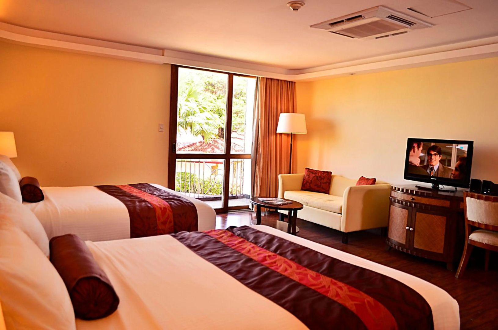 Photo - Thunderbird Resorts - Rizal