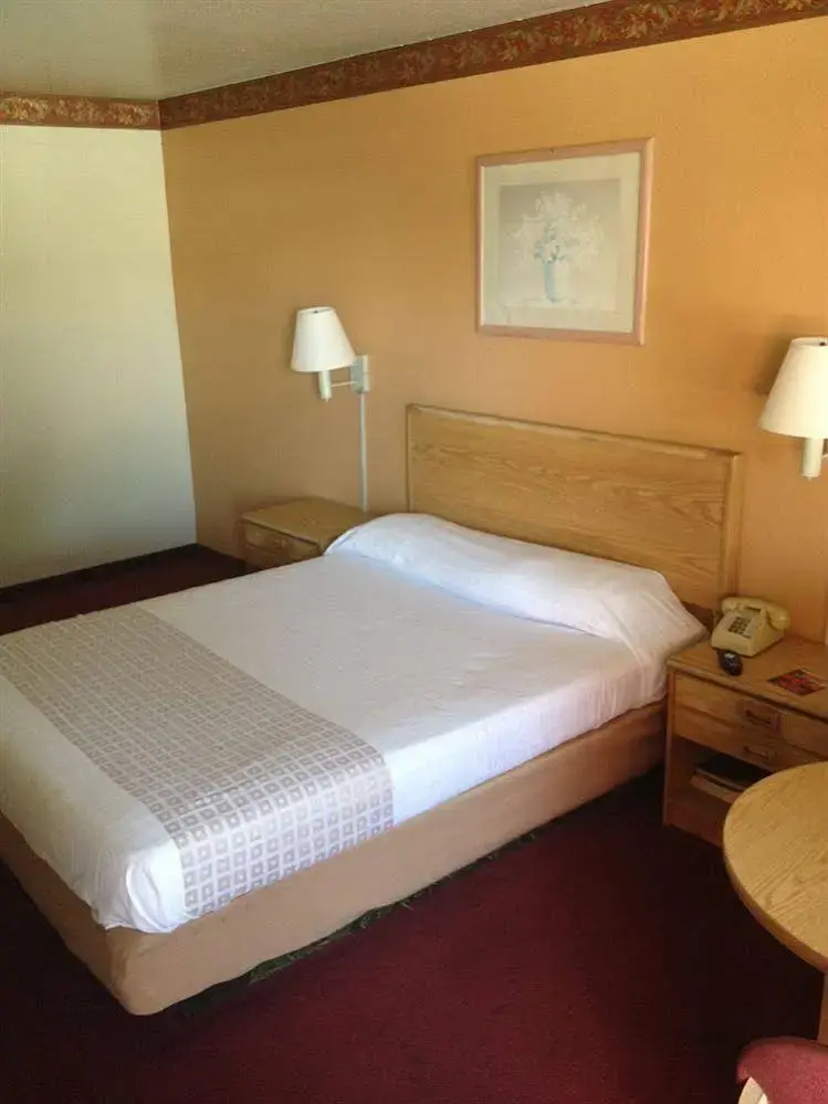 Foto - Travelers Inn - Phoenix